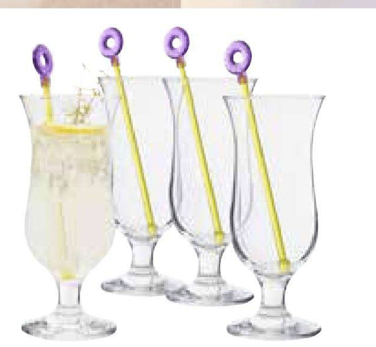 Set čaša 4 čaše i 4 slamke - Akcija u trgovini Lesnina