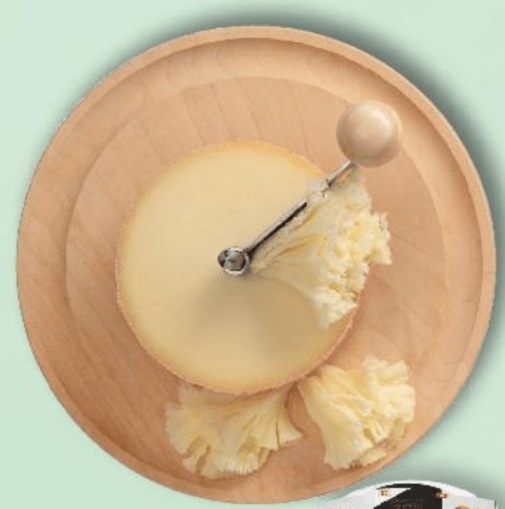 Sir s rezačem Tete de Moine 420 g Gold Edition - Akcija u trgovini Kaufland